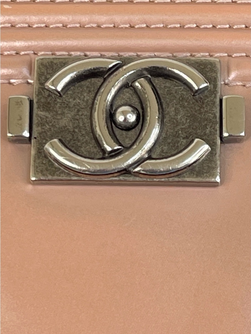Chanel Boy Wallet - Picture 3 of 16